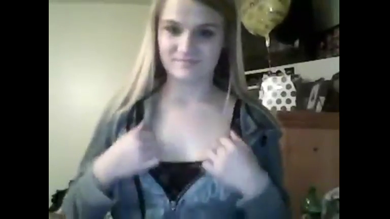 Horny 18 Year Old On Omegle