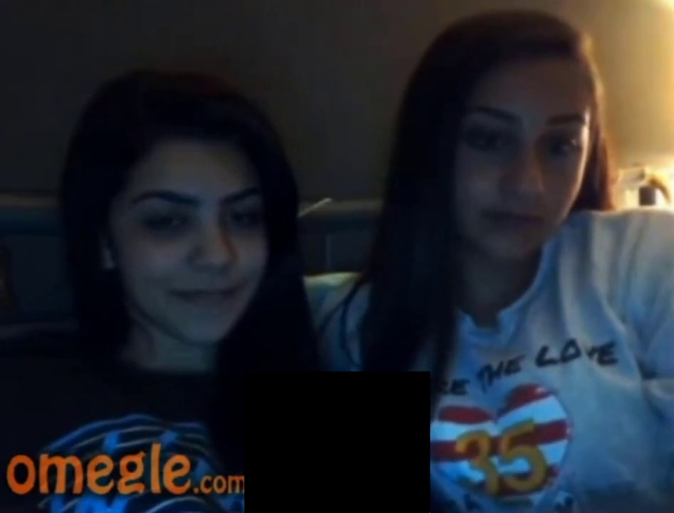 Maddie plays spicy omegle game