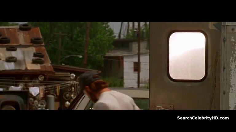 Three minute beautie showing boobs